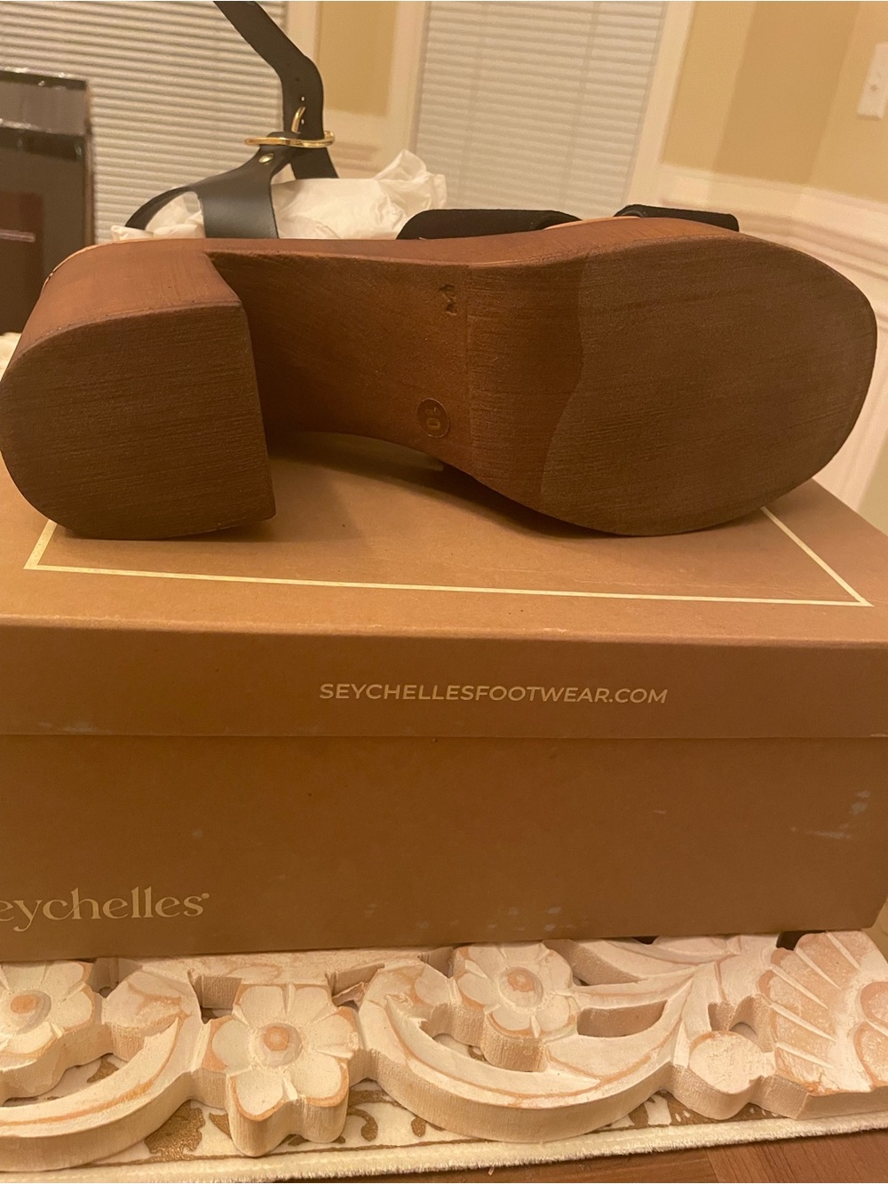 NIB-Seychelles Seychelles Paloma Black Suede Platform Sandals Women's Size 10 - Picture 6 of 11